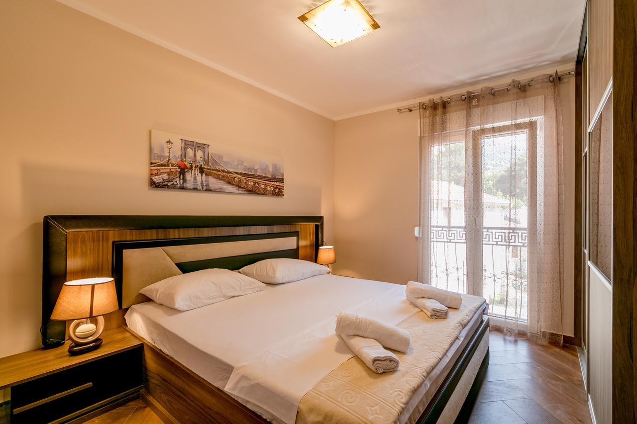 Apartmani Matej Kotor Exterior photo